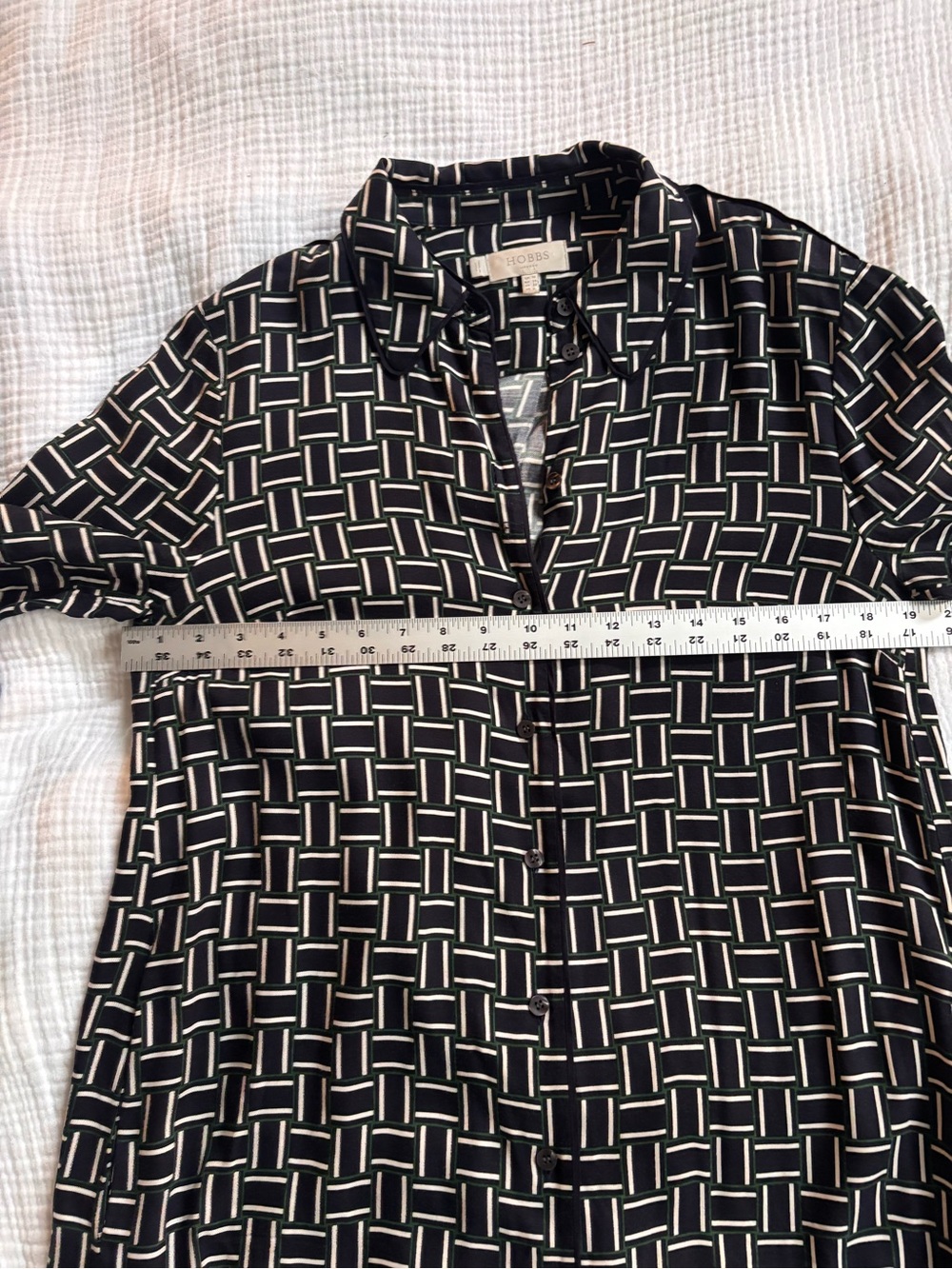 HOBBS of London Navy & White Geometric Button-Front Tunic Dress - Picture 7 of 9